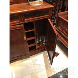 东阳红木家具批发 三门红木餐边柜与新中式风格实木备餐柜的家居魅力