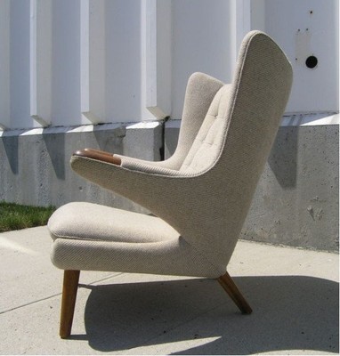 汉斯韦格纳泰迪熊椅 经典设计与实用功能的完美结合